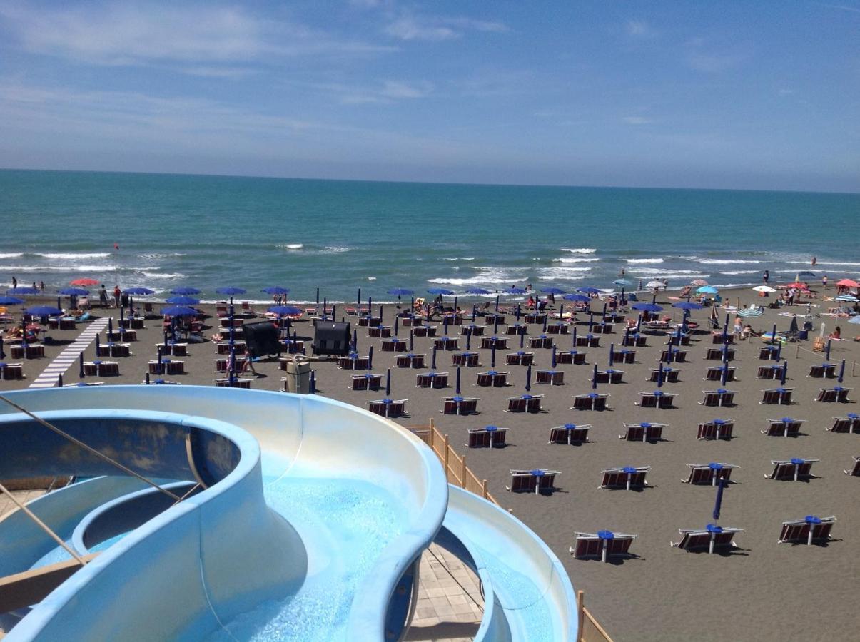 Ccc Holiday Properties Le Vele Ccc Montalto di Castro Luaran gambar