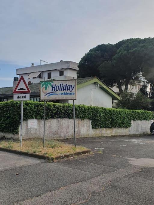 Ccc Holiday Properties Le Vele Ccc Montalto di Castro Luaran gambar